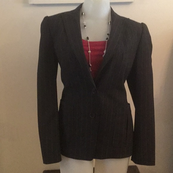 Like new Anne Klein Suit. Sz 6 - Picture 2 of 7